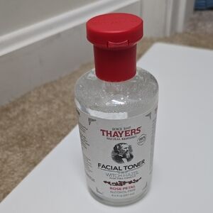 Thayers Rose Petal Facial Toner
